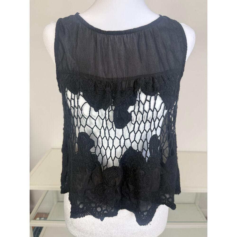 Acemi Womens Sleeveless Round Neck Cotton Lace Floral Semi-Sheer Black Blouse